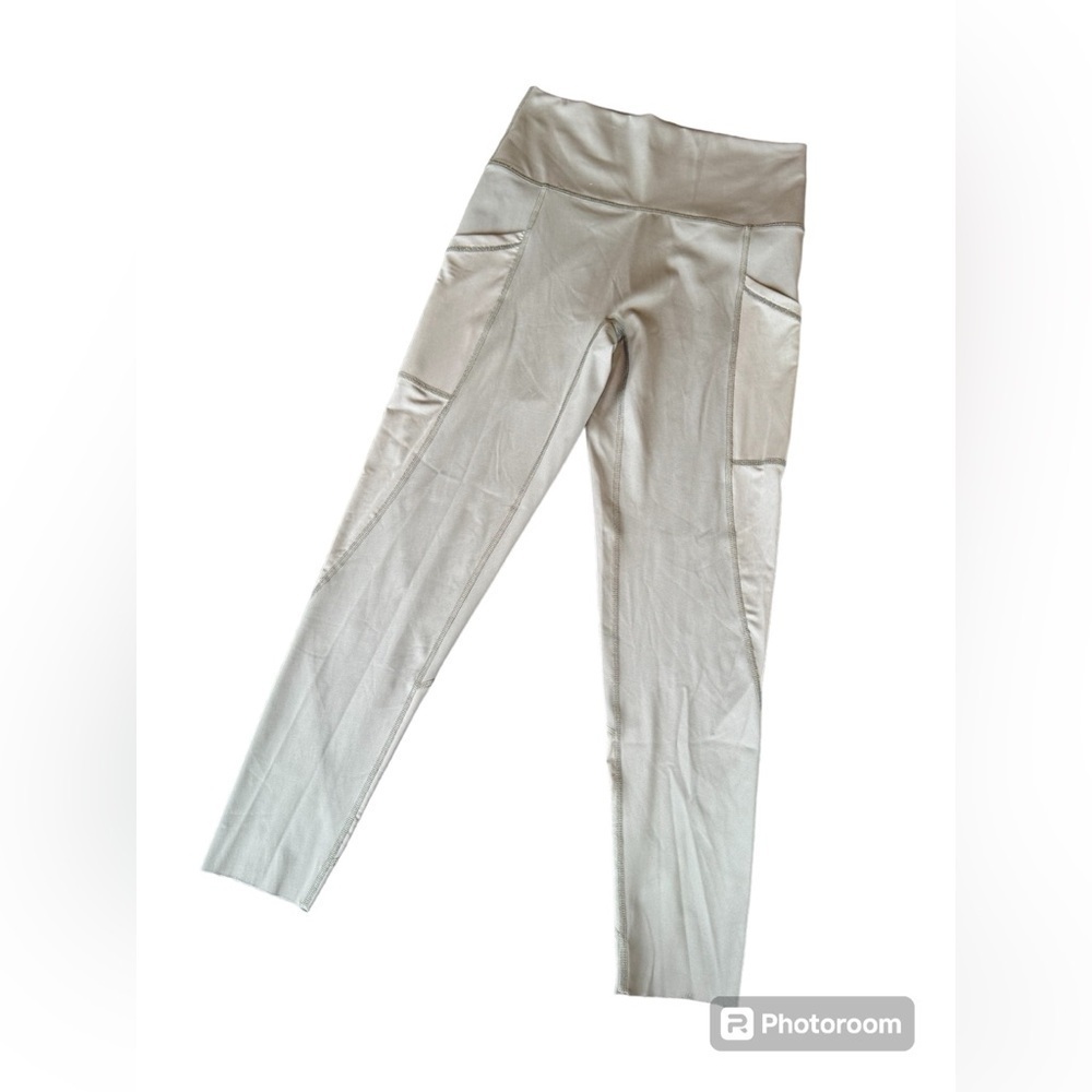 OFFLINE by Aerie Leggings High waist 7/8  mesh panels, pockets womens size Large